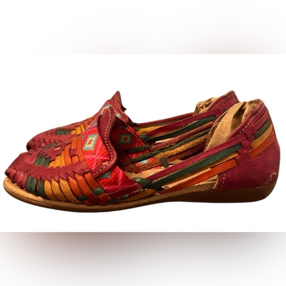 ARTESANIA’S LIPITA Colorful Woven Women's Shoes - Picture 2 of 6